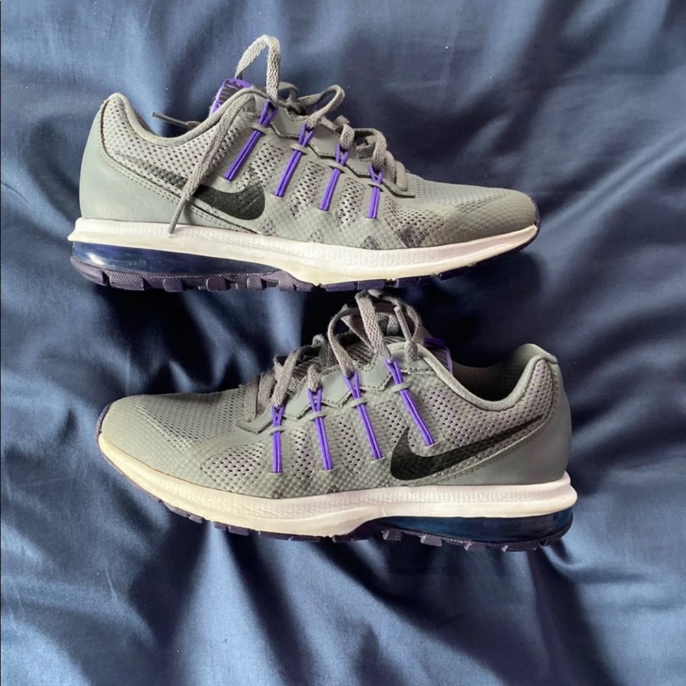 Nike max dynasty
